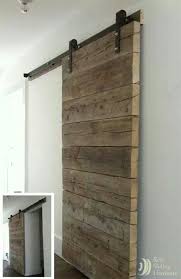 Door Way Back To Bedrooms By Spiral Stairs Holzschiebeturen Schiebetur Innenstallturen