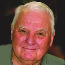 Paula Simonich's Instagram, Twitter & Facebook