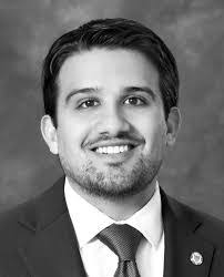 Nicole Fielder's Instagram, Twitter & Facebook