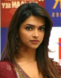 Shared by dreamy girl on we heart it. Deepika Padukone Straight Hairstyle Deepika Padukone Has Chosen Her Straight Hair Styles To Pair I Deepika Padukone Hair Thick Hair Styles Straight Hairstyles