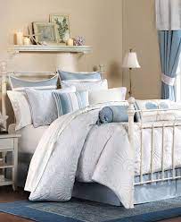 A tufted chenille damask design is beautifully displayed on the 100% cotton duvet cover and matching shams, for a soft shabby chic look. Harbor House Crystal Beach 4 Pc Queen Comforter Set Reviews Home Macy S