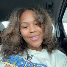 Danielle Roberson (@DKRoberson3)