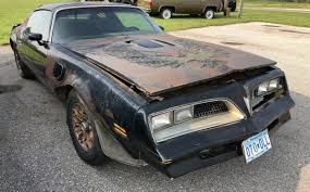 Every used car for sale comes with a free carfax report. Barn Yard Find 1977 Pontiac Trans Am Special Edition Barn Finds