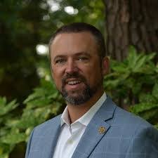 Erik Barrow's Instagram, Twitter & Facebook