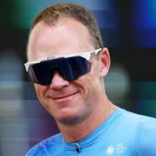 Daniel Staniszewski szósty, Nikol Płosaj ósma