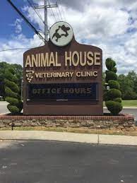 Browse animal entertainers in clarksville and contact your favorites. Animal House Veterinary Clinic 410 Dover Rd Clarksville Tn Veterinarians Mapquest