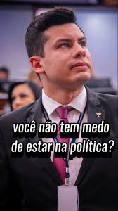 Quem me protege não dorme, se o senhor nos deu uma missão, ele é fiel para  nós proteger e capacitar ., A vitória vem do alto .