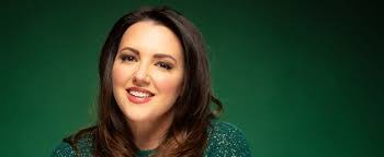 Kate Weber's Instagram, Twitter & Facebook