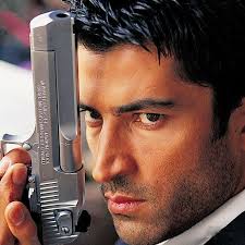 Kenan Imirzalioglu As Yusuf Miroglu In Deli Yurek Aktor Sarkicilar Sarkilar