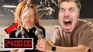 Gamze'ye 24 saat boyunca şaka yaptım!