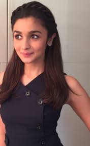 6 Loose Hair Hairstyles The Alia Bhatt Way Threads Welcome to alia bhatt's official facebook page.