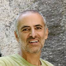 Uma triste notícia, que não gostaríamos de partilhar: É com imensa dor e  pesar que a família informa o falecimento do Luís Fernandes Silva no dia  8/7/2025 devido a um acidente no