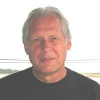 Diane Bednarski's Instagram, Twitter & Facebook