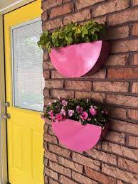 How To Hang On Brick Diy Brick Wall Decor Diy Concrete Planters Bricks Diy