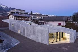 Forteresse En Beton Maison D Architecture Maison En Beton Mouvement Moderne