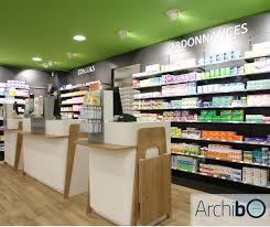 Epingle Par Meissam Sur Cosmetic Shop Pharmacie Agencement Pharmacie Pharmacie Design