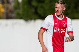 Mitchel bakker (born 20 june 2000) is a dutch football player who plays as a defender for jong. Why Celtic Should Continue In Their Pursuit For Mitchel Bakker