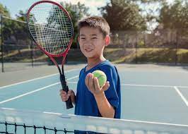 Using soft balls and specialist small racquets, we build our coaches are highly experienced and skilled in working with and engaging young kids, led by our passionate, fun focused skilled tennis player and director. The Best Tennis Lessons For Kids In Singapore Honeykids Asia
