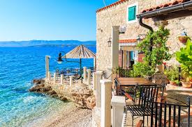 Für die kalte jause bieten sich käse von der insel pag, schafskäse mit oliven oder rohschinken aus istrien an. Kroatien Urlaub Top Angebote Und Tipps Urlaubsguru