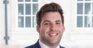 Sean Brierley's Instagram, Twitter & Facebook