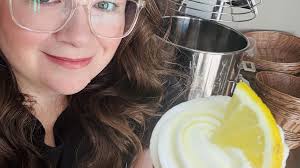 Fever football chooses 18 new cheerleaders