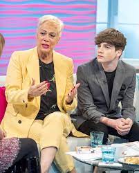 Harry gilby, jack hollington, kenny denise welch, louis healy and lynda bellingham. Denise Welch Embarrassed As She Sobs On Loose Women After Son Louis Leaves Home Mirror Online