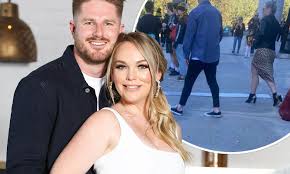Melissa and bryce say their toxic image was a result of producers' tactics and editing. Proof Married At First Sight S Bryce Ruthven And Melissa Rawson Are Still Together Daily Mail Online