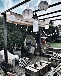 pin op solar led lampion voor buiten in tuin