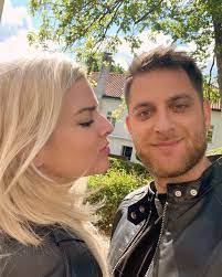 Nikol štíbrová v pátek na své stránce na sociální síti přiznala, že čeká miminko. Nikol Stibrova O Partnerovi 14 Let Me Nechtel Ale Ja Se Nedala Blesk Cz