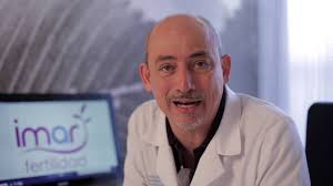 SÍNDROME DE OVARIOS POLIQUÍSTICOS.CLÍNICA IMAR