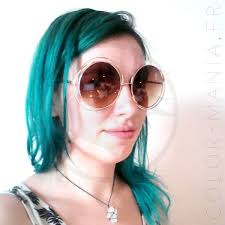 En principe, les lunettes rondes pour un visage rond, c'est too much ! Lunettes Rondes Oversize Psychedeliques Verres Marrons Color Mania