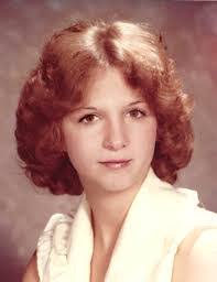 Linda Hahn's Instagram, Twitter & Facebook