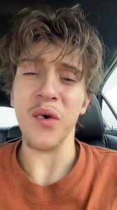 ASHLEYYY 💖 (@ashley.mccarter)