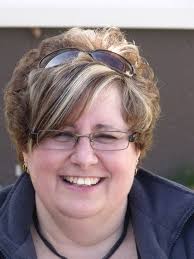 Identifying people in reunion photo