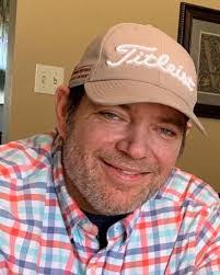 Earl Myers's Instagram, Twitter & Facebook