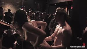 Bobbi Starr Returns to Public Disgrace: Blowjob Porn by FapHouse