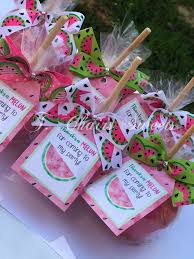 Maybe you would like to learn more about one of these? Pin De Darling Burdiez En Tropical Fruit 1st Cumpleanos De Sandia Fi Watermelon Birthday Parties Watermelon Birthday Party Theme First Birthday Party Themes