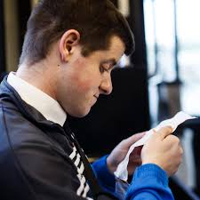 Blind man must quit job when bus stop closes