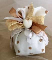 Questo è il motivo per cui nessuno utilizzare tutorial sacchetti bomboniere per afferrare interest e in modo efficace trasmettere il loro. Segnaposto Sacchetto Portaconfetti Shabby Sacchetti Per Bomboniere Bomboniere Bomboniere Matrimonio Fai Da Te Idee