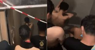 As far as ngee ann is concerned, a minimum of 80% attendance is required and anything below that results in debarrment. Ngee Ann Poly Releases Statement Students Peeing On Each Other Identified
