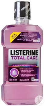 Ein gefühl von frische und guter mundhygiene: Listerine Total Care Mundspulung Mit 6 Fach Wirkung Clean Mint 2x500ml Newpharma
