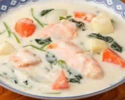 Recette De Mijote De Saumon A La Creme Legere Facon Blanquette Recette Saumon A La Creme Recettes De Cuisine Blanquette
