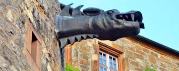Die giechburg, auch burg giech genannt, ist die ruine einer höhenburg auf dem gebiet der stadt scheßlitz im landkreis bamberg in bayern. Pfingstausstellung Auf Der Giechburg Bamberg Guide Stadtportal Weltkulturerbe