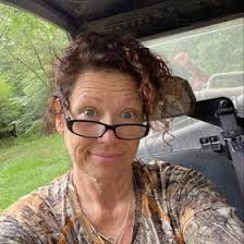 Wanda Manley (defluffing)