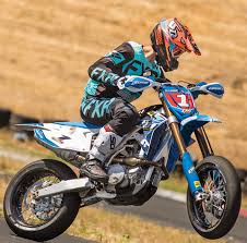 Supermoto is a form of motorcycle racing held on race tracks that alternate between three kinds of track surfaces: Wir Fahren Den Tm Smx 450fi Des World Supermoto Champion Motocross Action Magazine