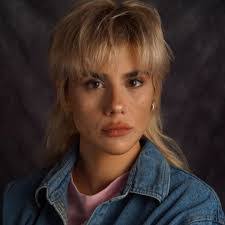 Sofia Sutton's Instagram, Twitter & Facebook