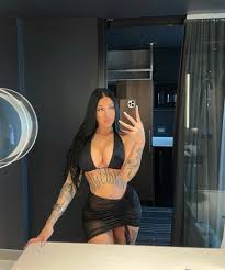 end to Miss Blair Romanov (@mistressblair1) / Twitter