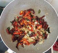 Resipi belut goreng cili kering : Resepi Belut Goreng Berlada
