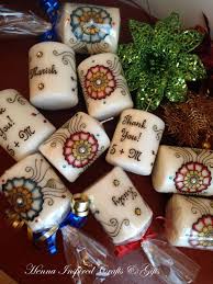 Made To Order Great For Weddings Birthdays Henna Parties Bridal Showers And Other Party Favors Th Henna Candles Gifts For Wedding Party Candle Favors