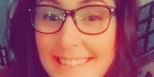 Dana Connell's Instagram, Twitter & Facebook